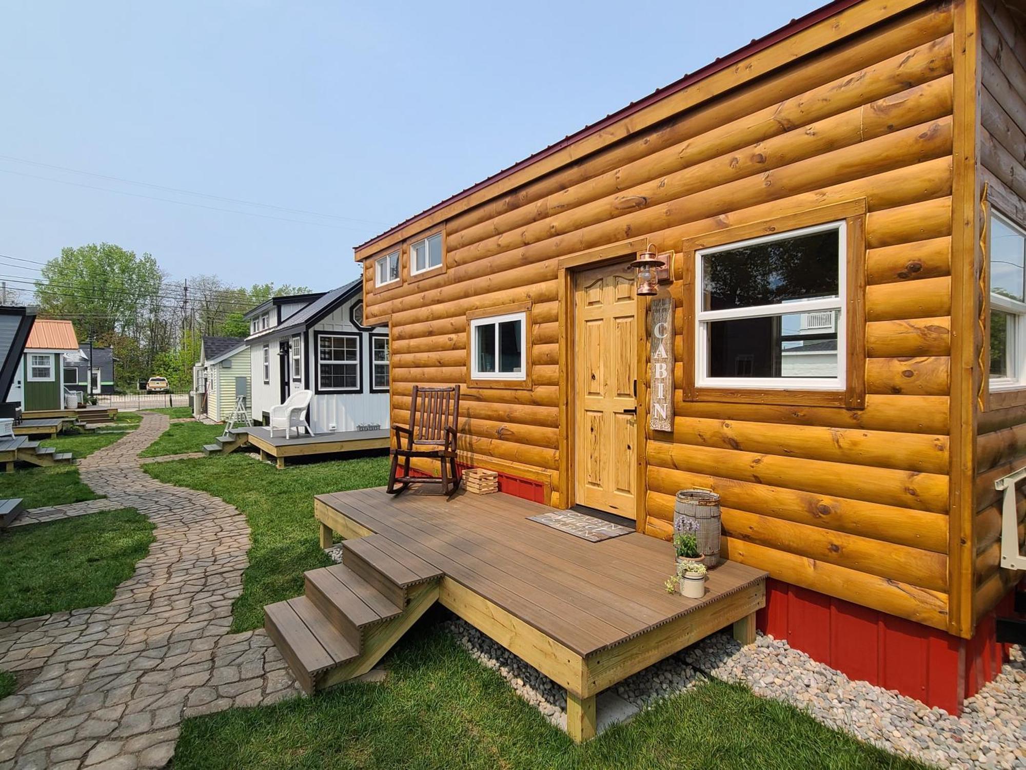 Tiny Digs Lakeshore - Tiny House Lodging Hotel Muskegon Exterior foto